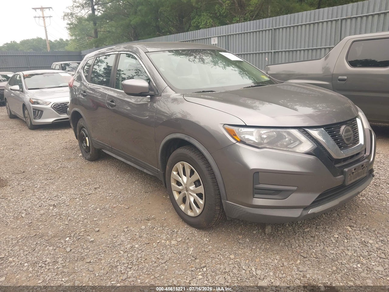 KNMAT2MVXKP****** · 2019 NISSAN ROGUE S
