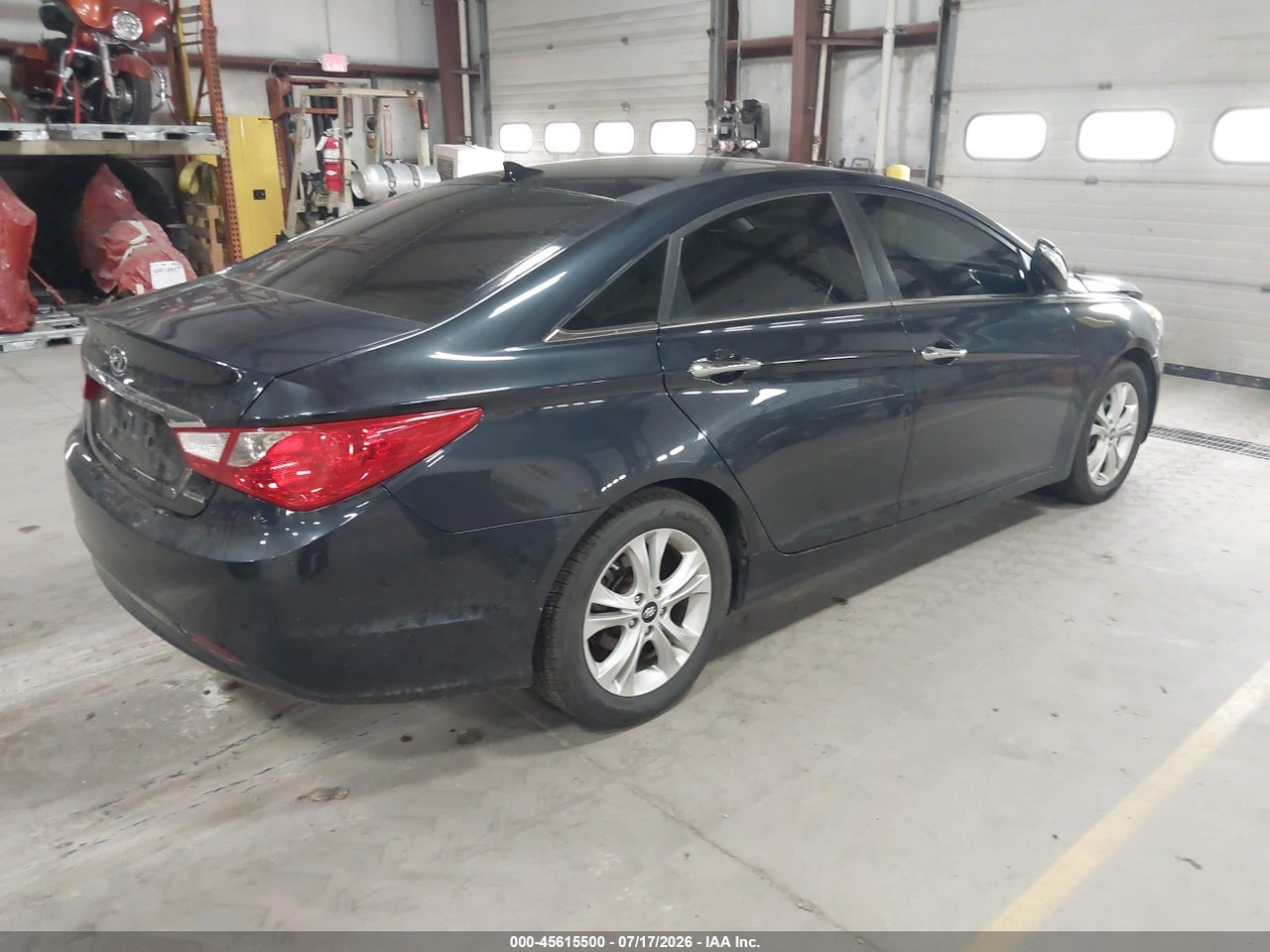 2012 HYUNDAI SONATA LIMITED · 4/11