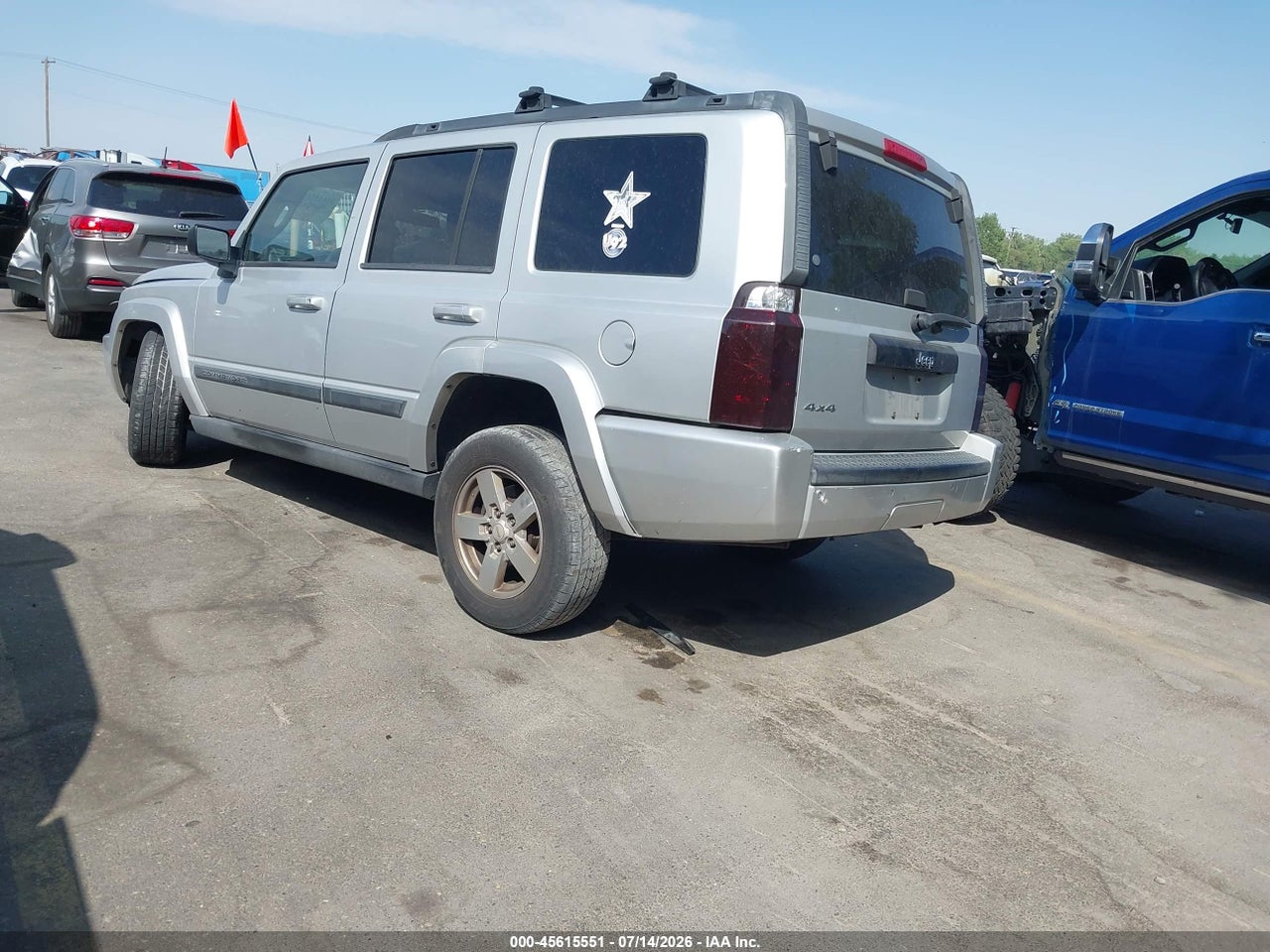 2007 JEEP COMMANDER SPORT · 3/10