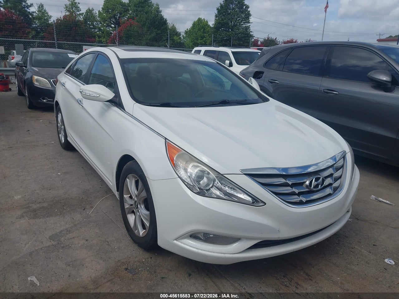 5NPEC4AB6BH****** · 2011 HYUNDAI SONATA LIMITED 2.0T