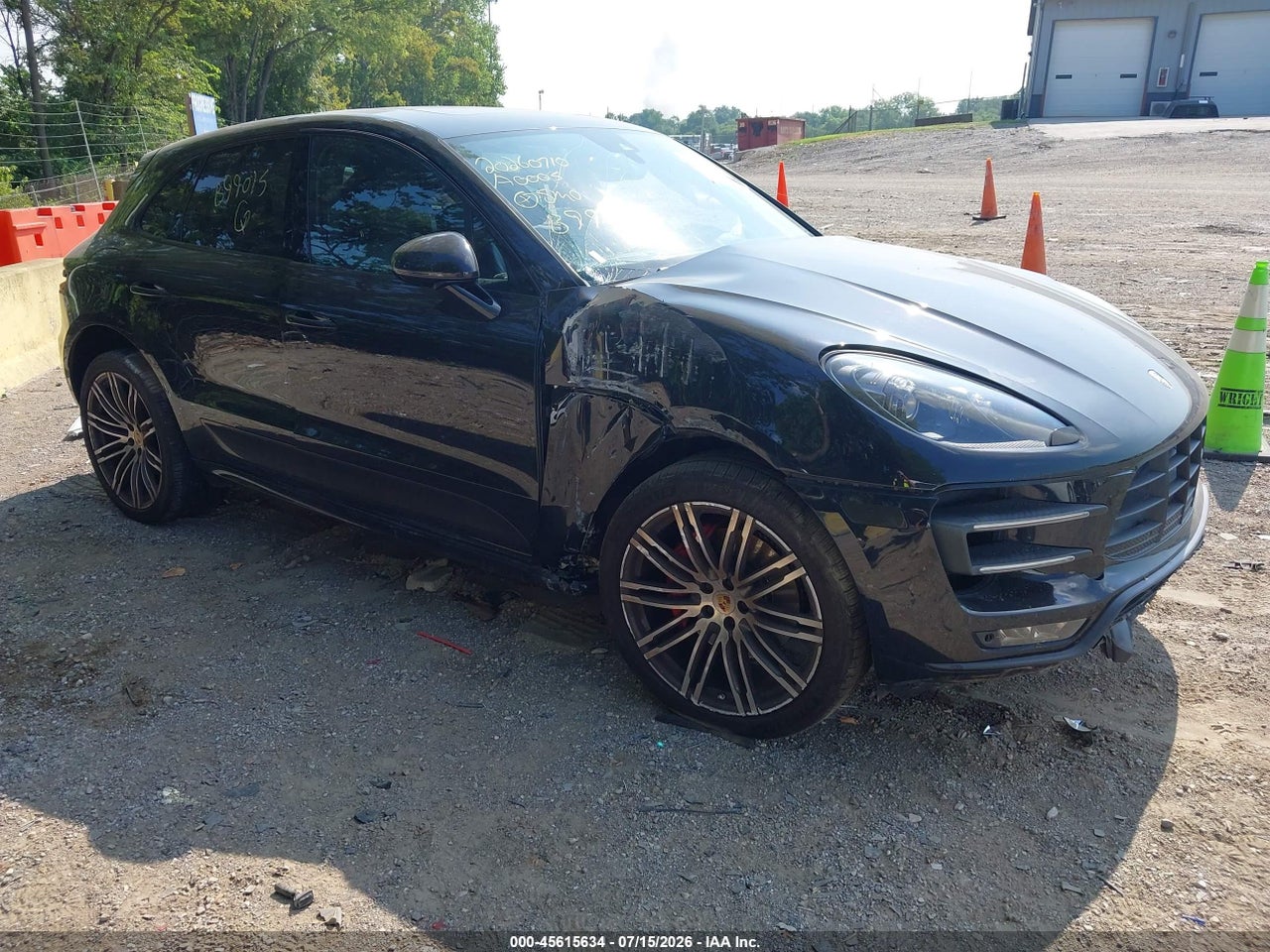2015 PORSCHE MACAN TURBO
