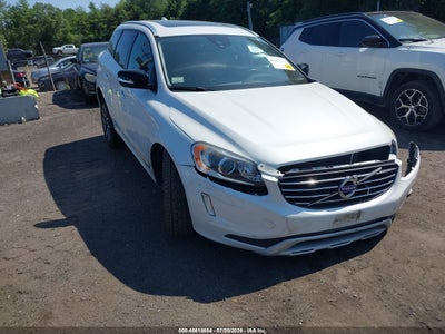 YV449MRR2H2****** · 2017 VOLVO XC60 T6 DYNAMIC