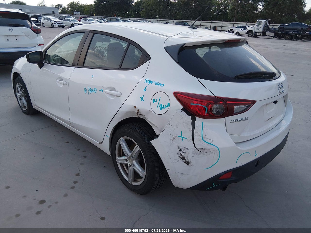 2014 MAZDA MAZDA3 I SPORT · 3/11