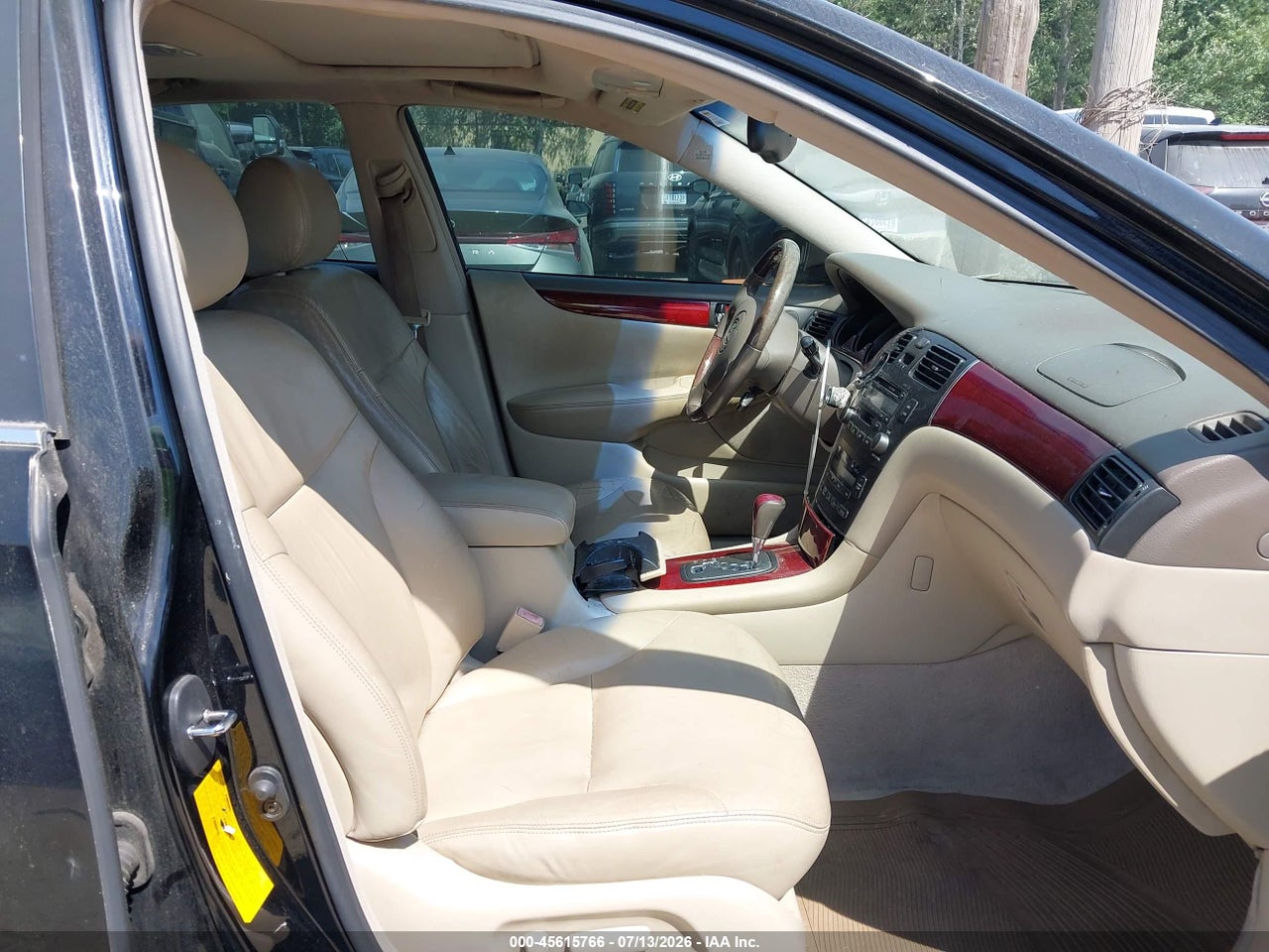 2002 LEXUS ES 300 · 5/11