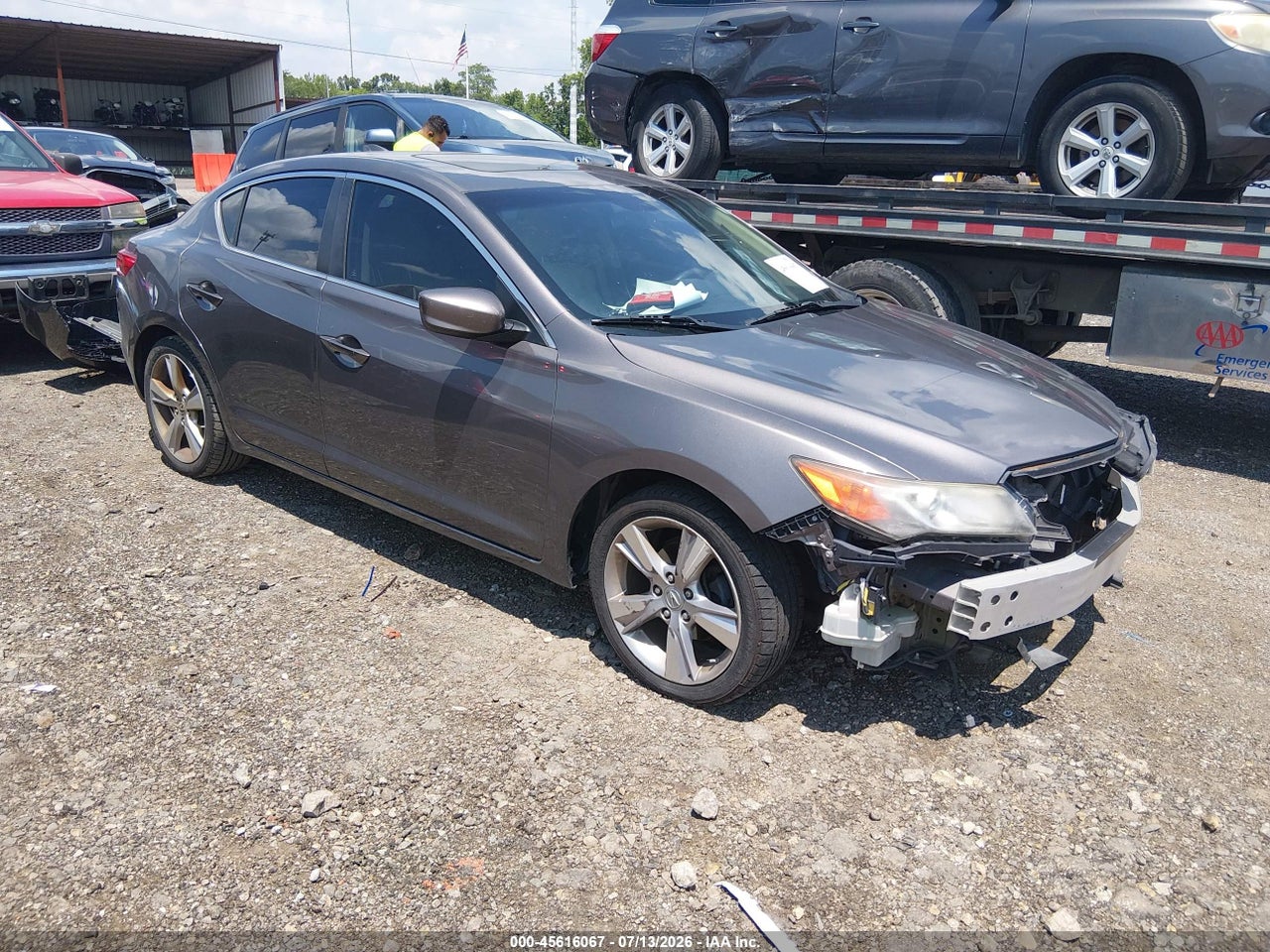 19VDE1F77DE****** · 2013 ACURA ILX 2.0L