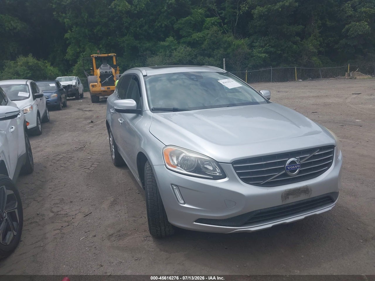 YV4940RD3F2****** · 2015 VOLVO XC60 3.2 PLATINUM