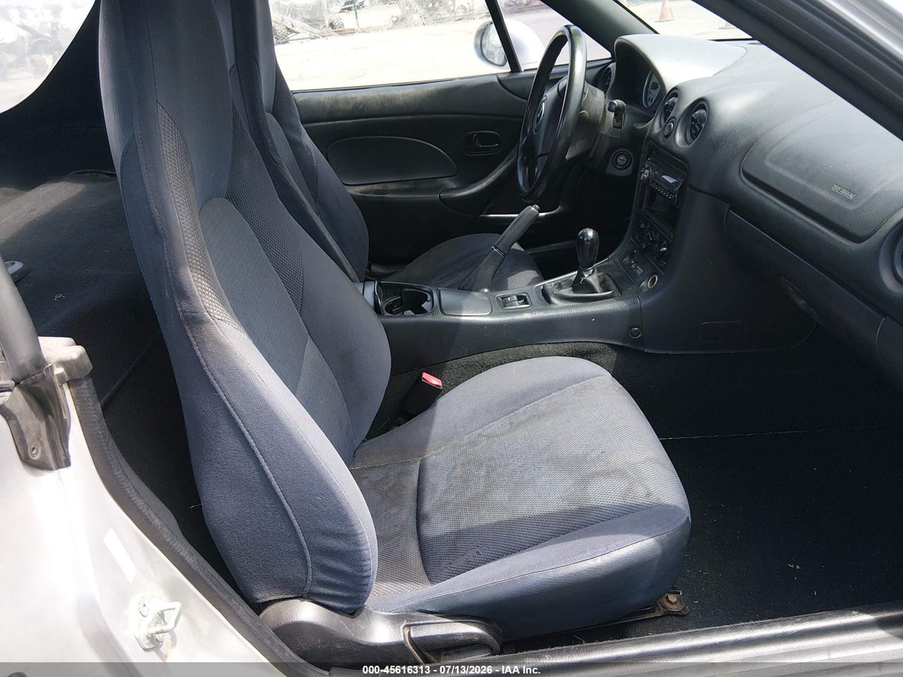 2003 MAZDA MX-5 MIATA CLOTH/LS/SE/SHINSEN · 5/11