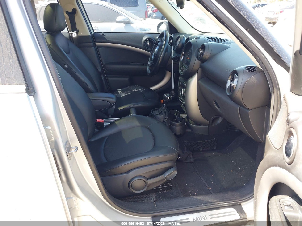 2015 MINI COUNTRYMAN COOPER · 5/11