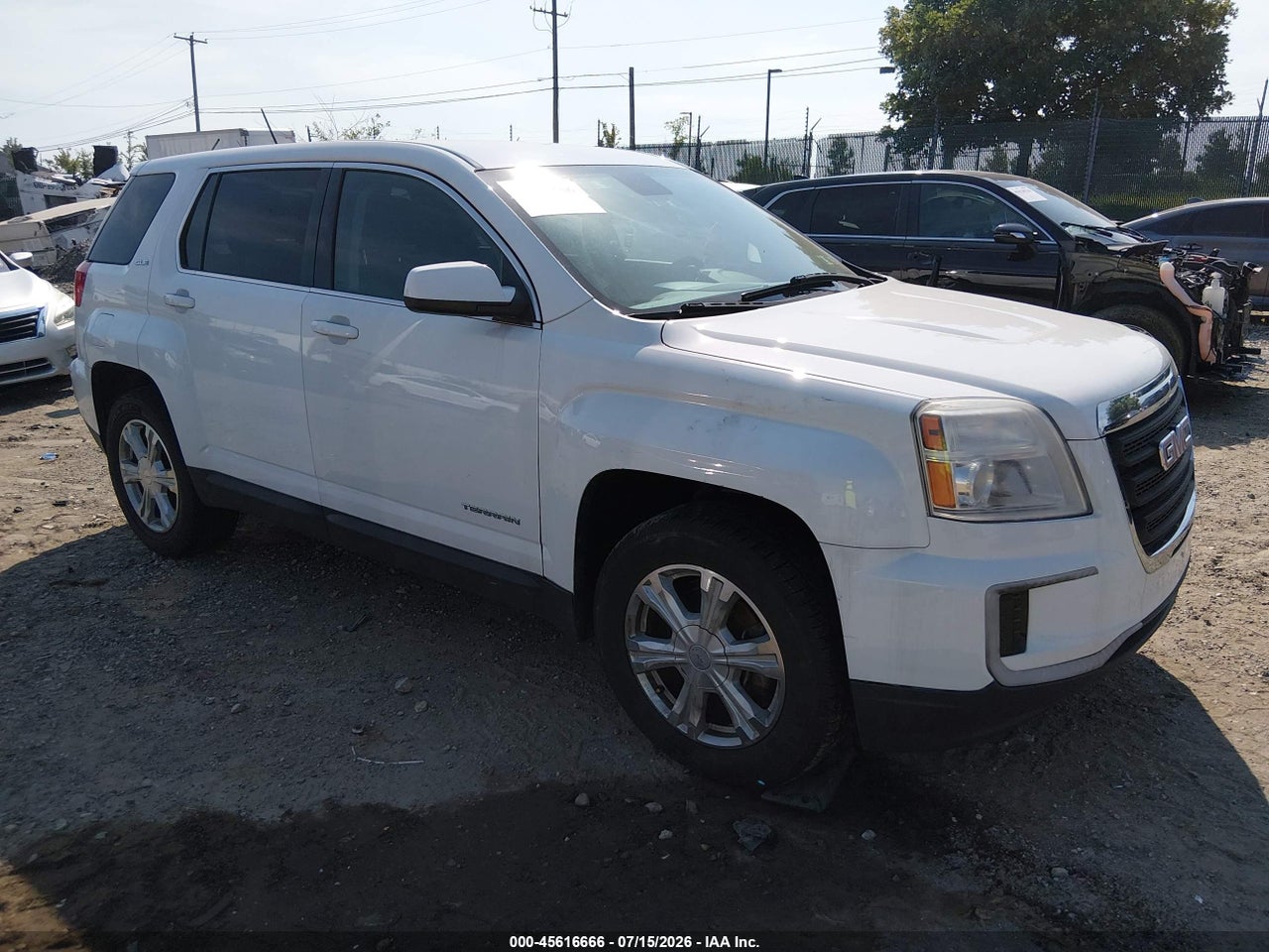 2GKALMEKXH6****** · 2017 GMC TERRAIN SLE-1