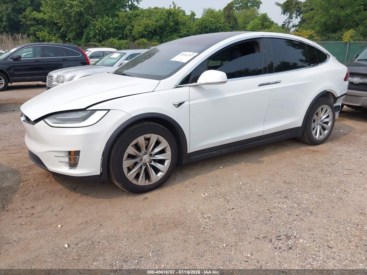 2020 TESLA MODEL X LONG RANGE DUAL MOTOR ALL-WHEEL DRIVE/LONG RANGE PLUS DUAL MOTOR ALL-WHEEL DRIVE · 2/11