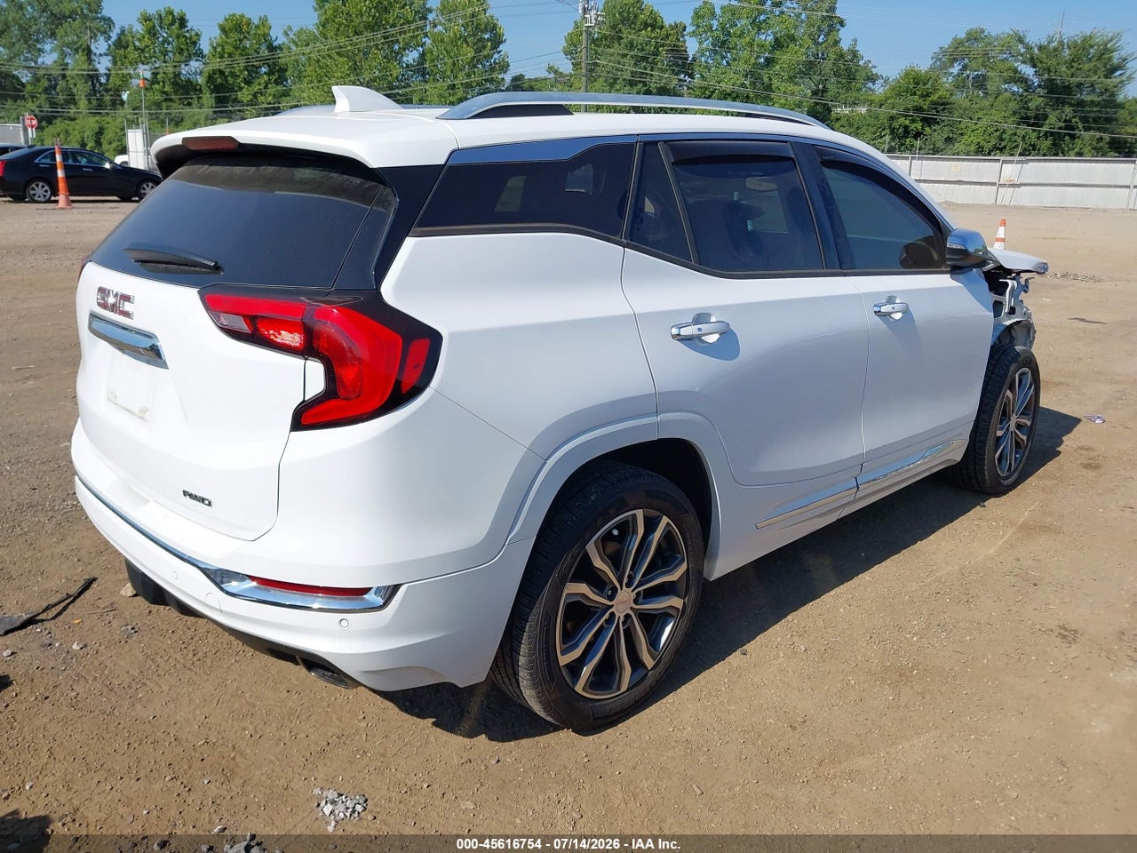 2018 GMC TERRAIN DENALI · 4/11