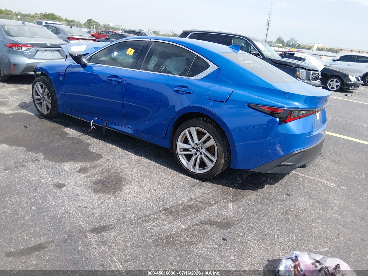 2024 LEXUS IS 300 · 3/10