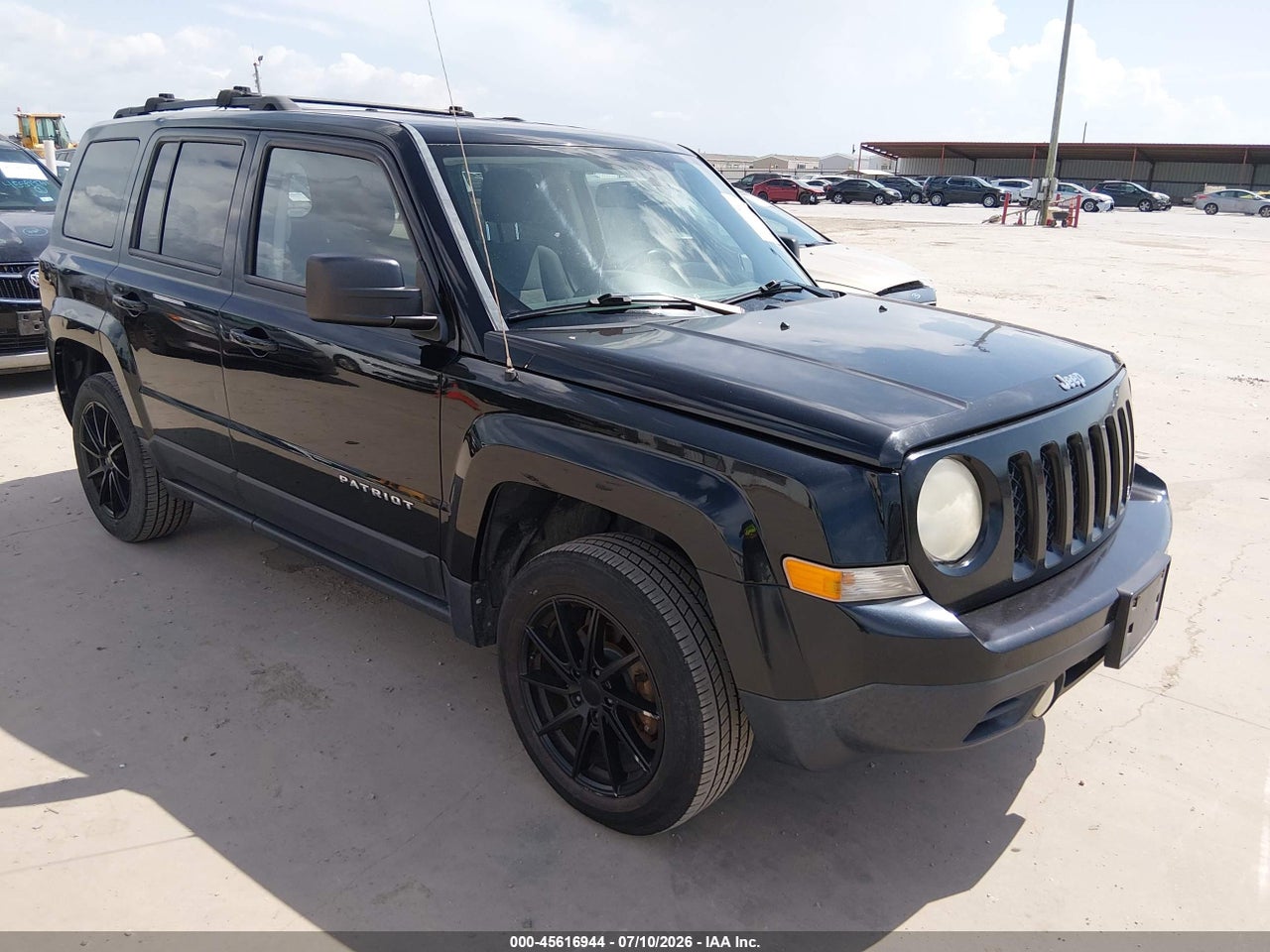 1C4NJRFB9ED****** · 2014 JEEP PATRIOT LATITUDE