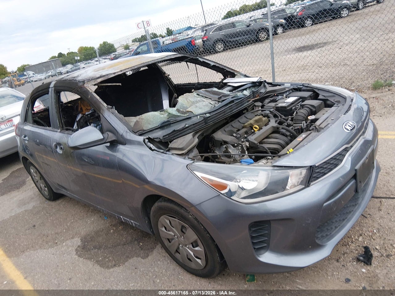 3KPA25AD2LE****** · 2020 KIA RIO 5-DOOR S