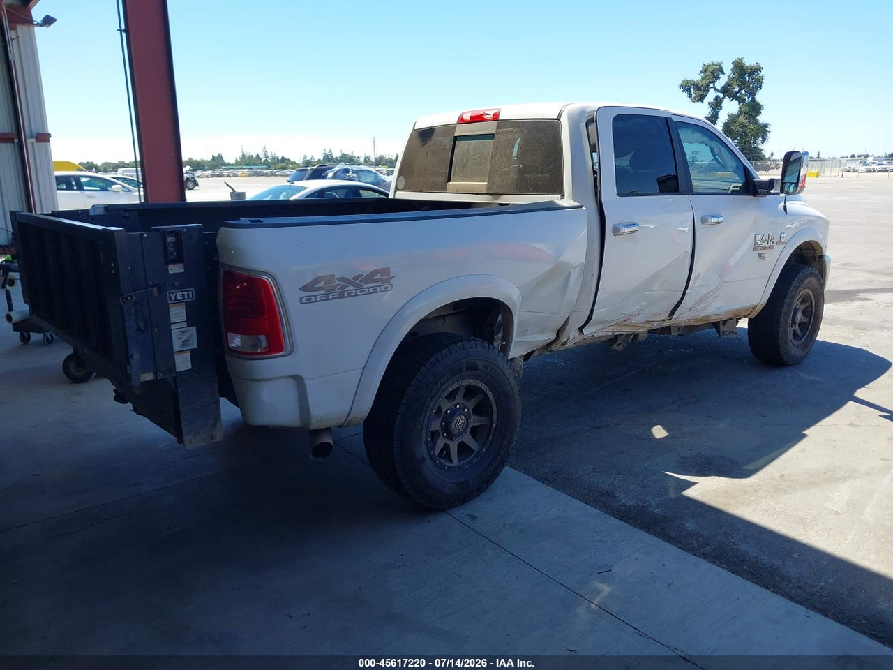 2017 RAM 2500 LARAMIE  4X4 6'4 BOX · 4/11