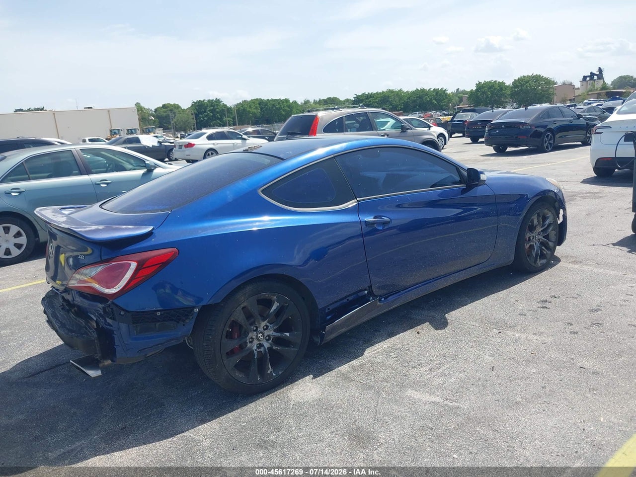 2015 HYUNDAI GENESIS 3.8 ULTIMATE · 4/11