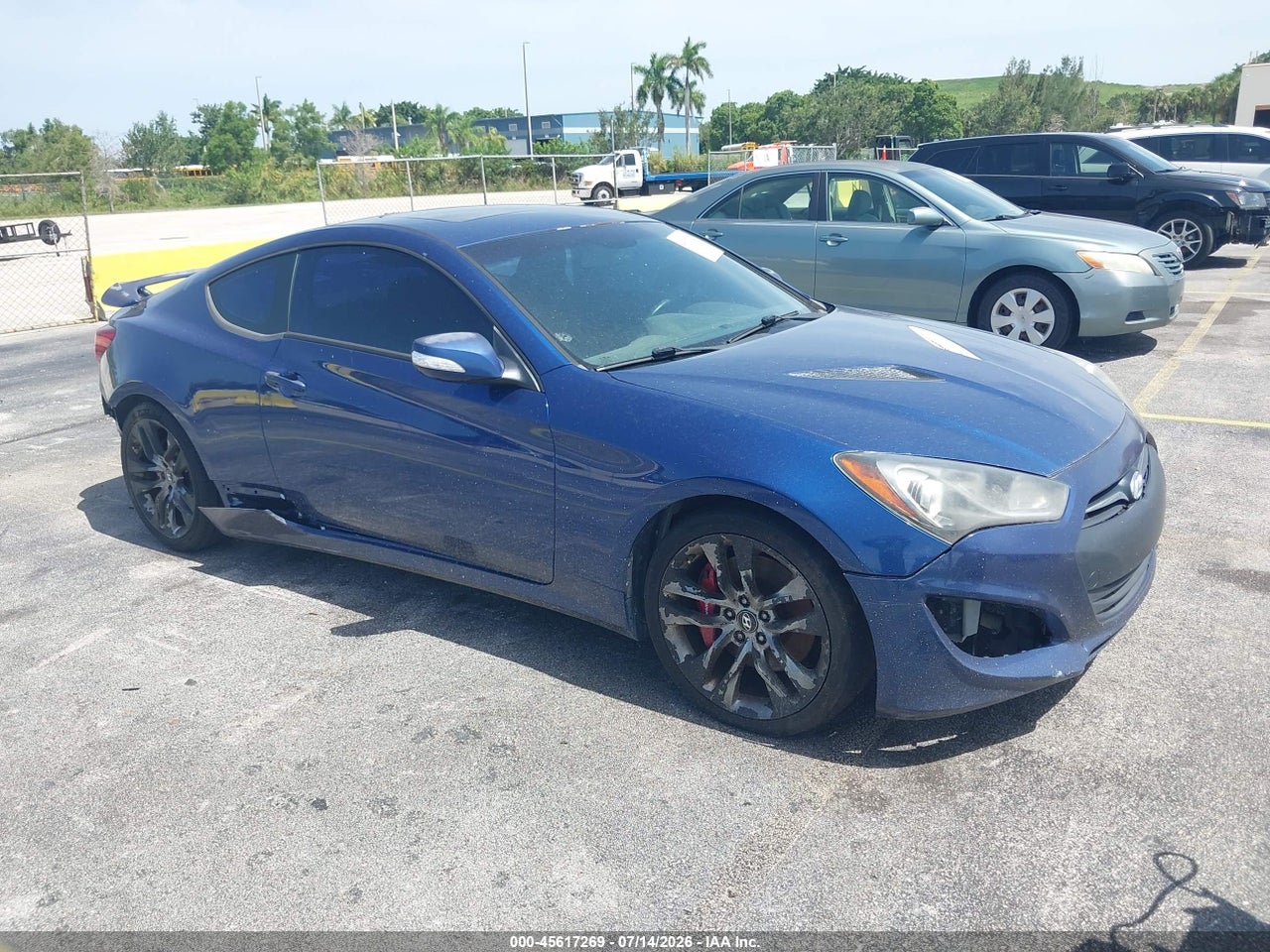 KMHHU6KJ5FU****** · 2015 HYUNDAI GENESIS 3.8 ULTIMATE