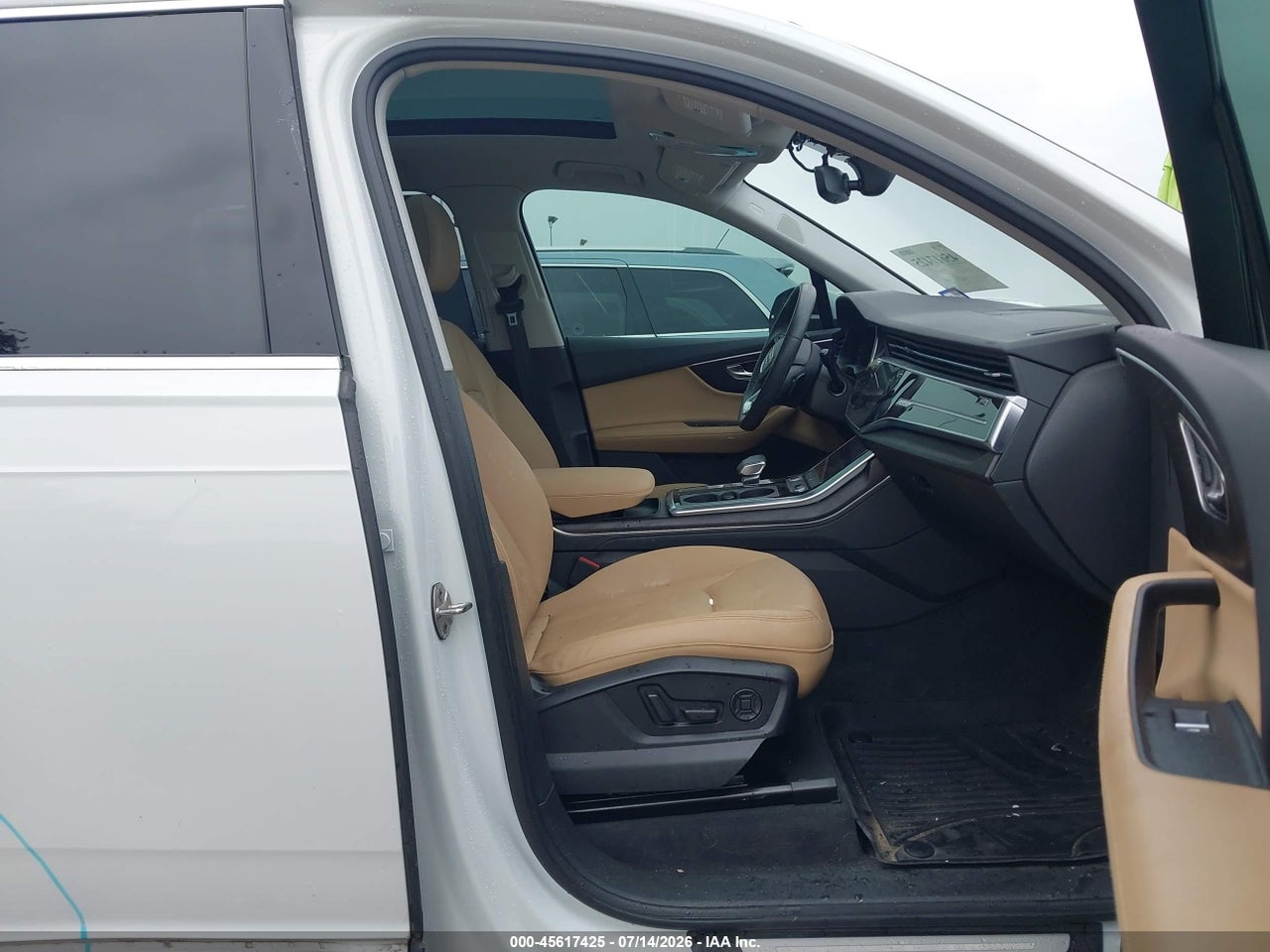 2022 AUDI Q7 PREMIUM PLUS 55 TFSI QUATTRO TIPTRONIC · 5/11