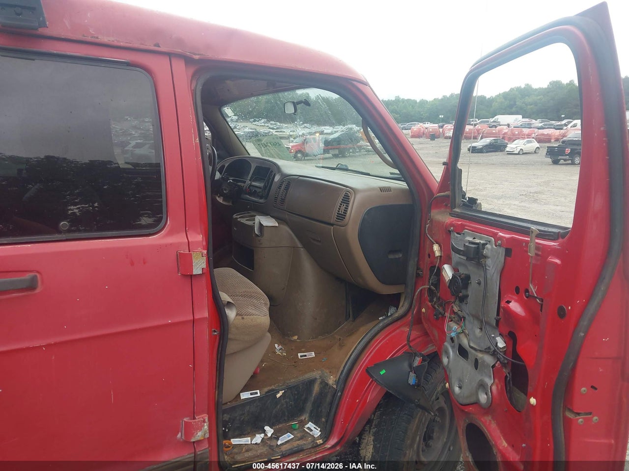 2001 DODGE RAM WAGON 3500   · 5/11