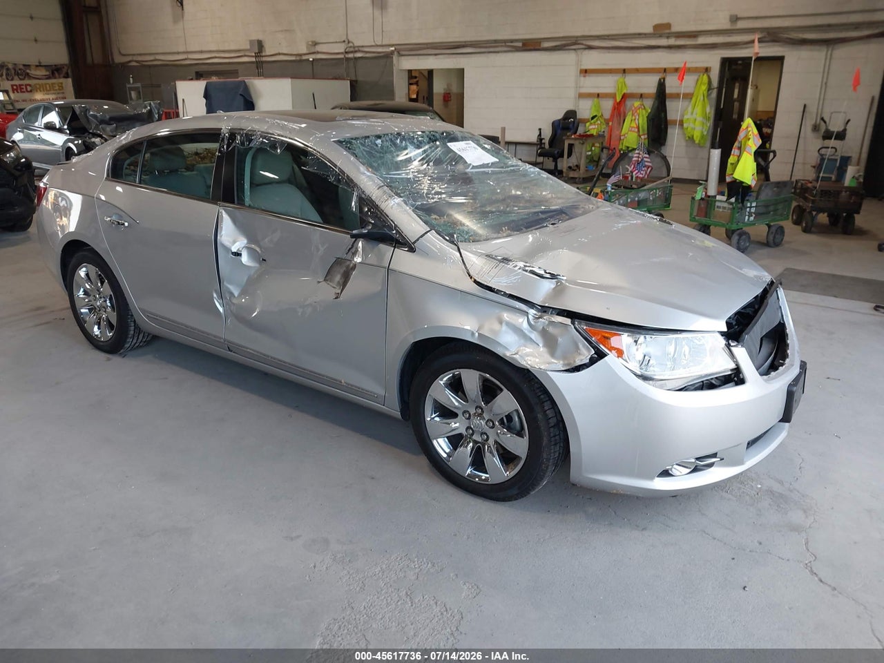 1G4GE5ED2BF****** · 2011 BUICK LACROSSE CXS