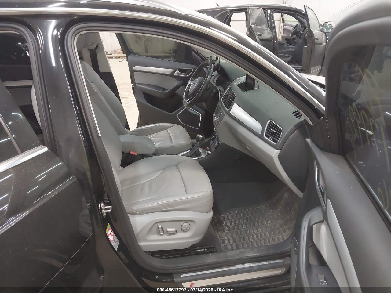 2016 AUDI Q3 2.0T PREMIUM PLUS · 5/11