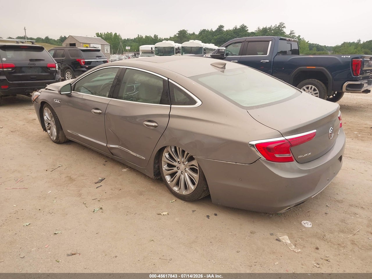 2017 BUICK LACROSSE PREMIUM · 3/11