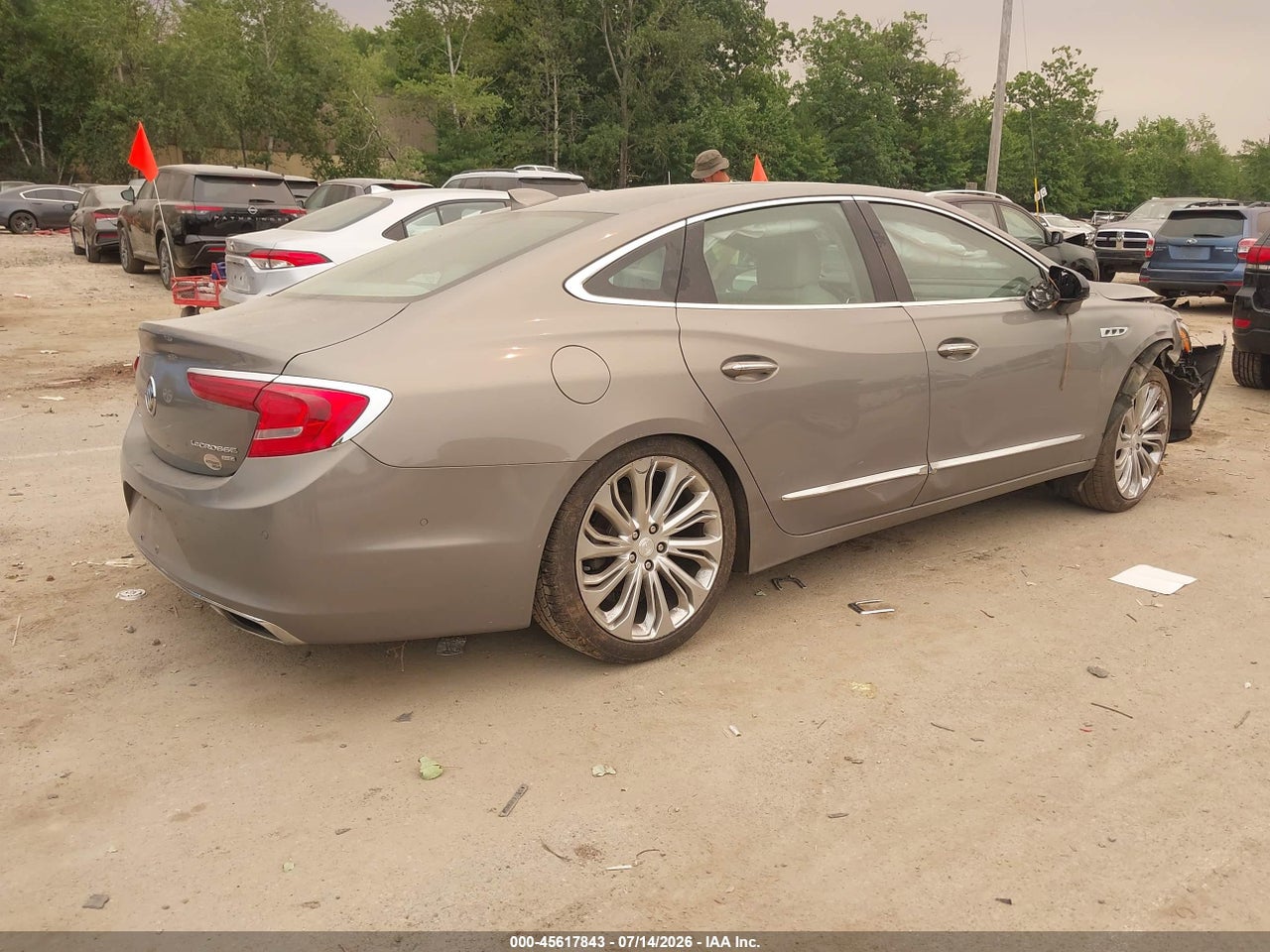 2017 BUICK LACROSSE PREMIUM · 4/11