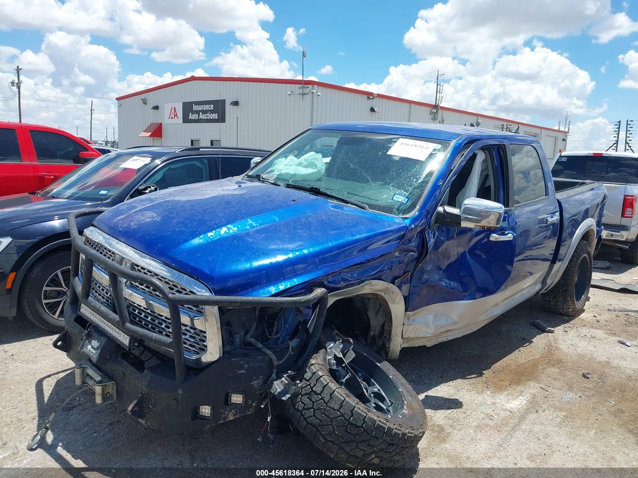 2015 RAM 1500 LARAMIE · 2/11