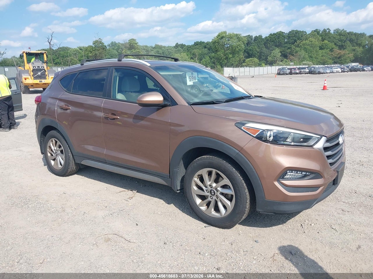 KM8J33A46HU****** · 2017 HYUNDAI TUCSON SE