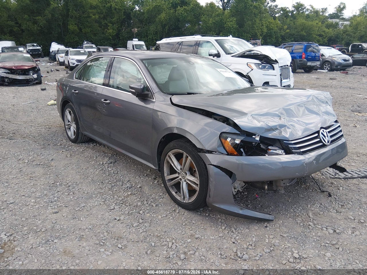 1VWBS7A30EC****** · 2014 VOLKSWAGEN PASSAT 1.8T SE