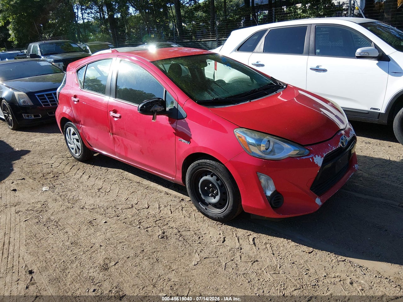 JTDKDTB35F1****** · 2015 TOYOTA PRIUS C TWO