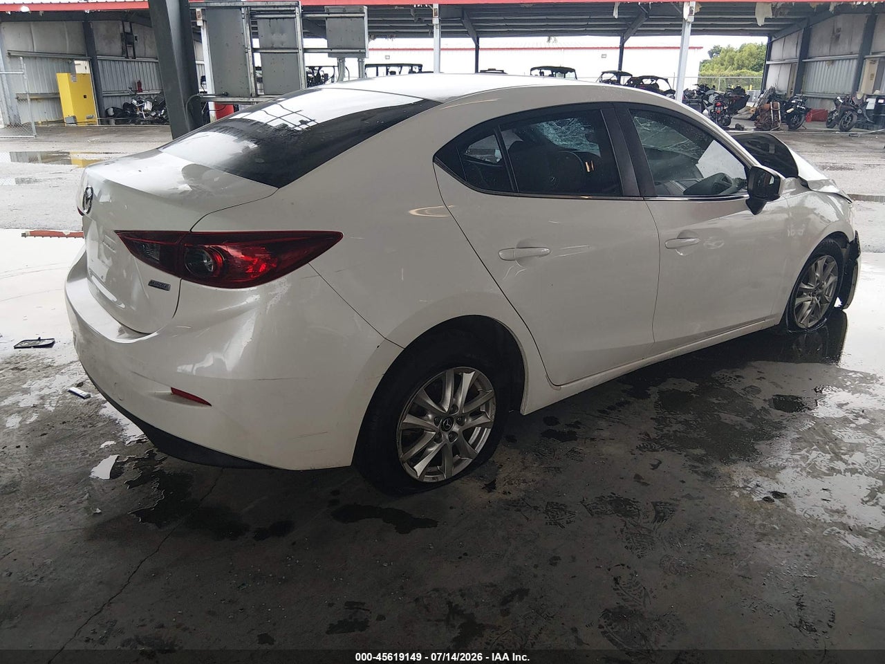 2017 MAZDA MAZDA3 SPORT · 4/11