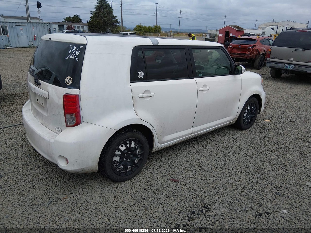 2012 SCION XB · 4/11