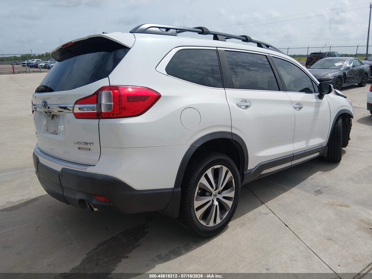 2020 SUBARU ASCENT TOURING · 4/11