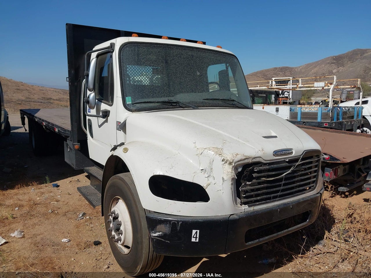2017 FREIGHTLINER M2 106  