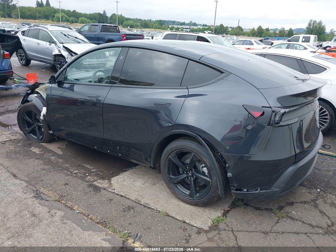 2026 TESLA MODEL Y ALL-WHEEL DRIVE/LONG RANGE LAUNCH SERIES/PREMIUM ALL-WHEEL DRIVE · 3/11