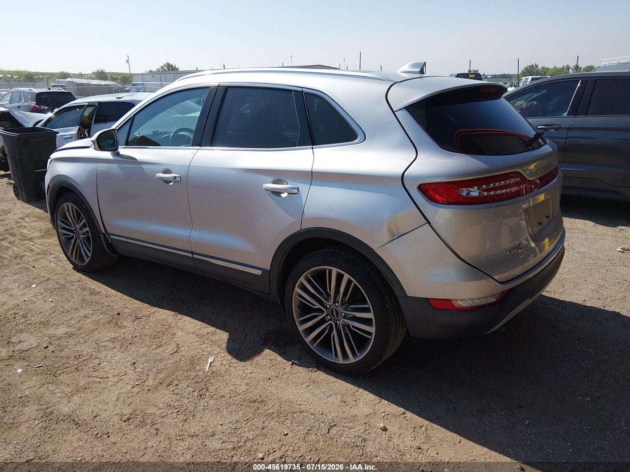 2015 LINCOLN MKC   · 3/11