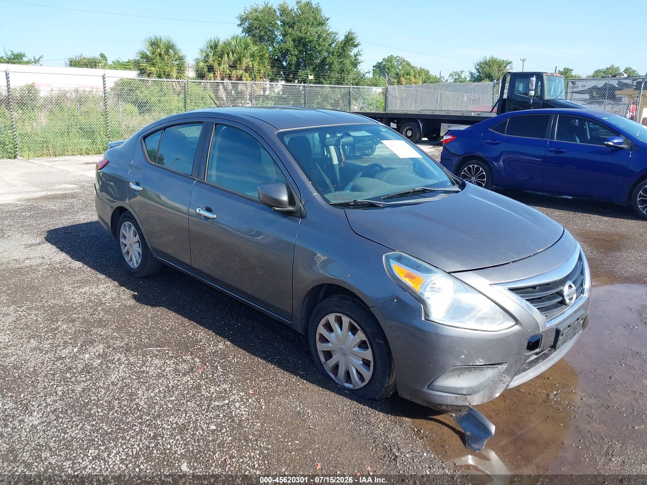 3N1CN7AP8HL****** · 2017 NISSAN VERSA 1.6 SV