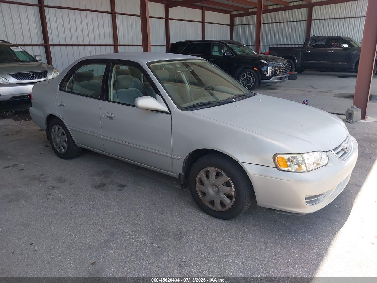 2002 TOYOTA COROLLA LE