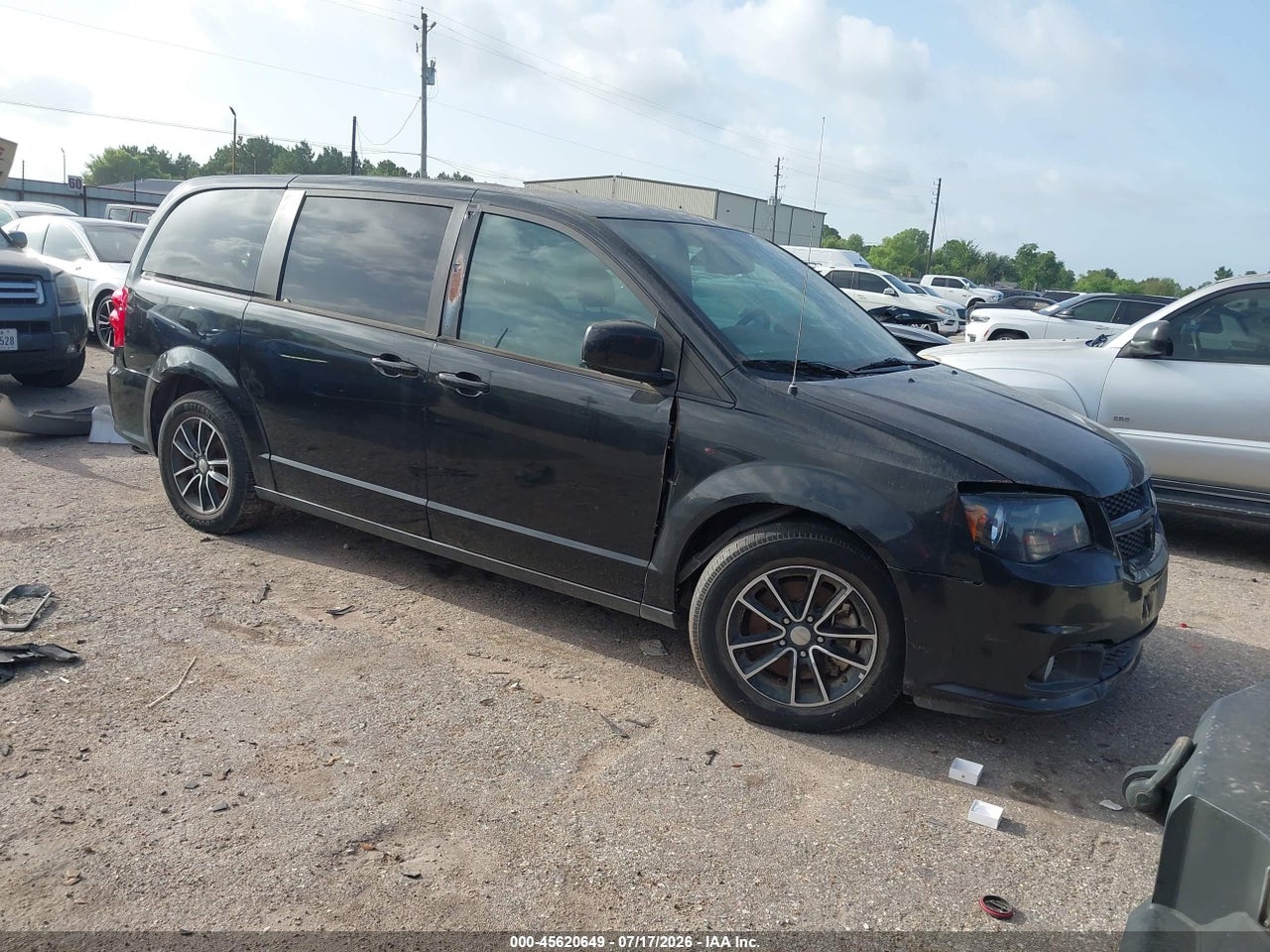 2C4RDGEG6JR****** · 2018 DODGE GRAND CARAVAN GT