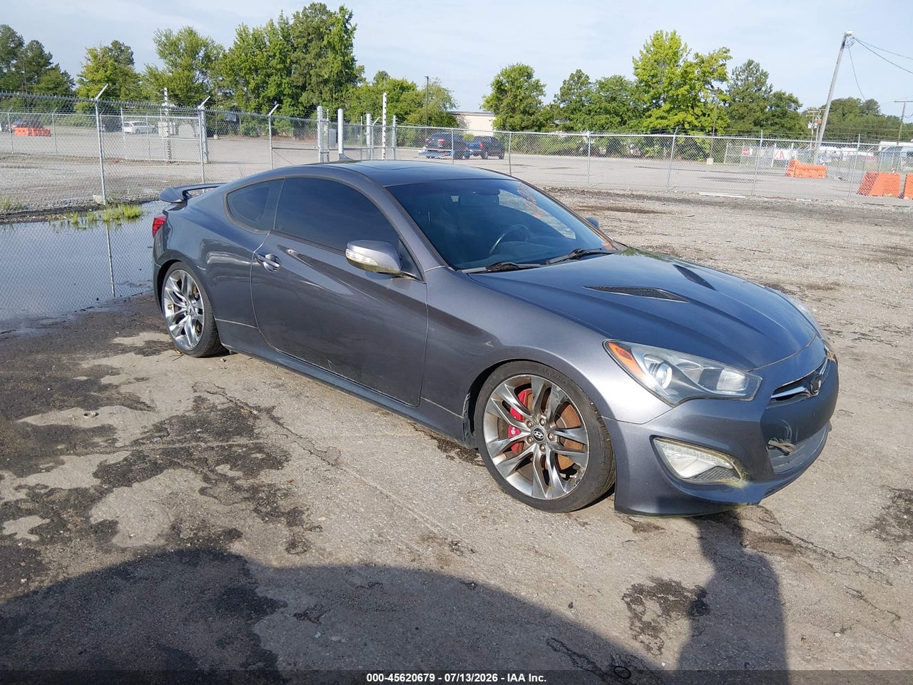 KMHHU6KJ4FU****** · 2015 HYUNDAI GENESIS 3.8 ULTIMATE