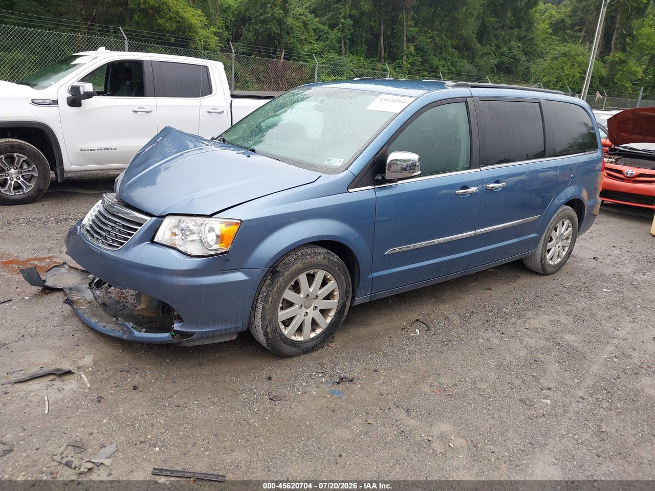 2012 CHRYSLER TOWN &amp; COUNTRY TOURING-L · 2/11