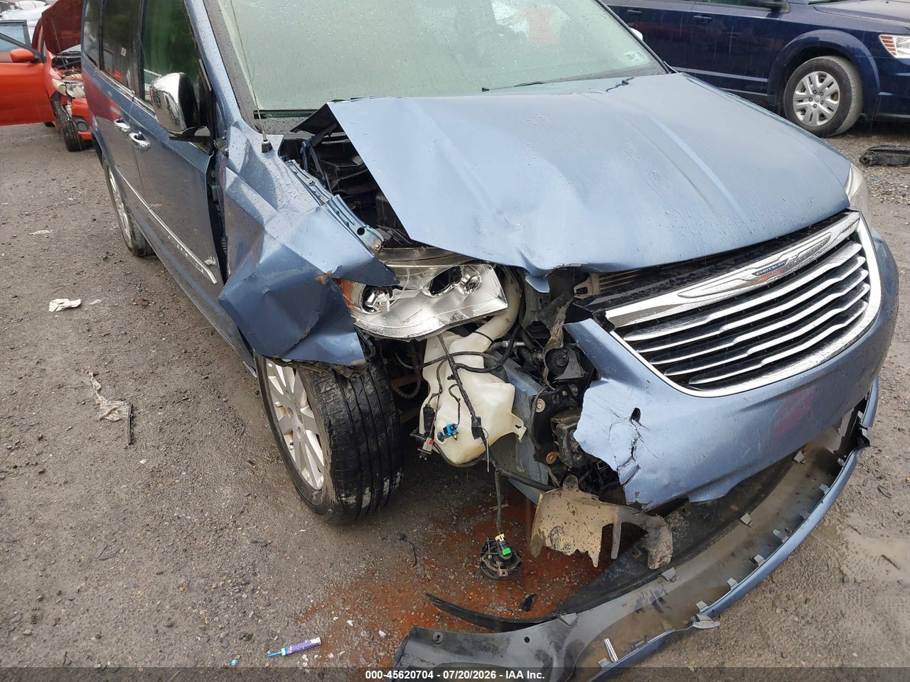 2012 CHRYSLER TOWN &amp; COUNTRY TOURING-L · 6/11