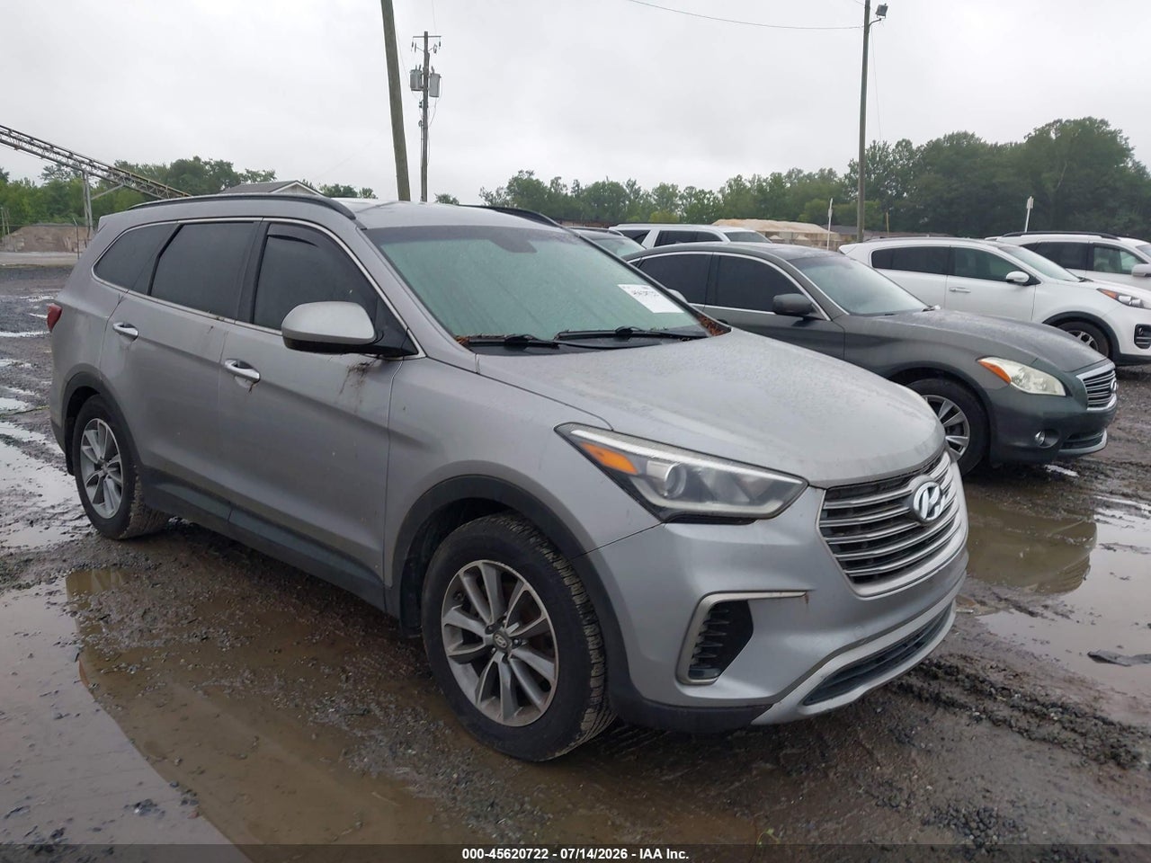 KM8SM4HF4HU****** · 2017 HYUNDAI SANTA FE SE