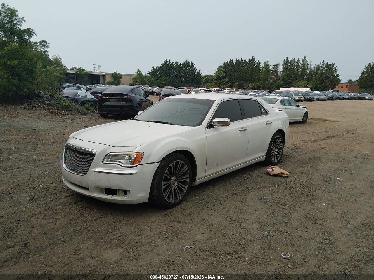 2012 CHRYSLER 300 LIMITED · 2/11