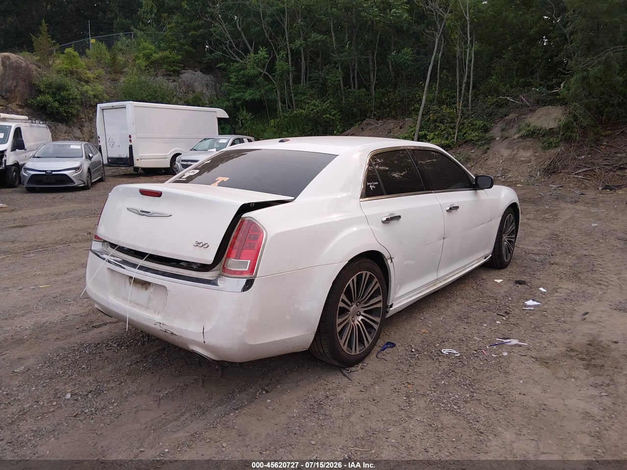 2012 CHRYSLER 300 LIMITED · 4/11