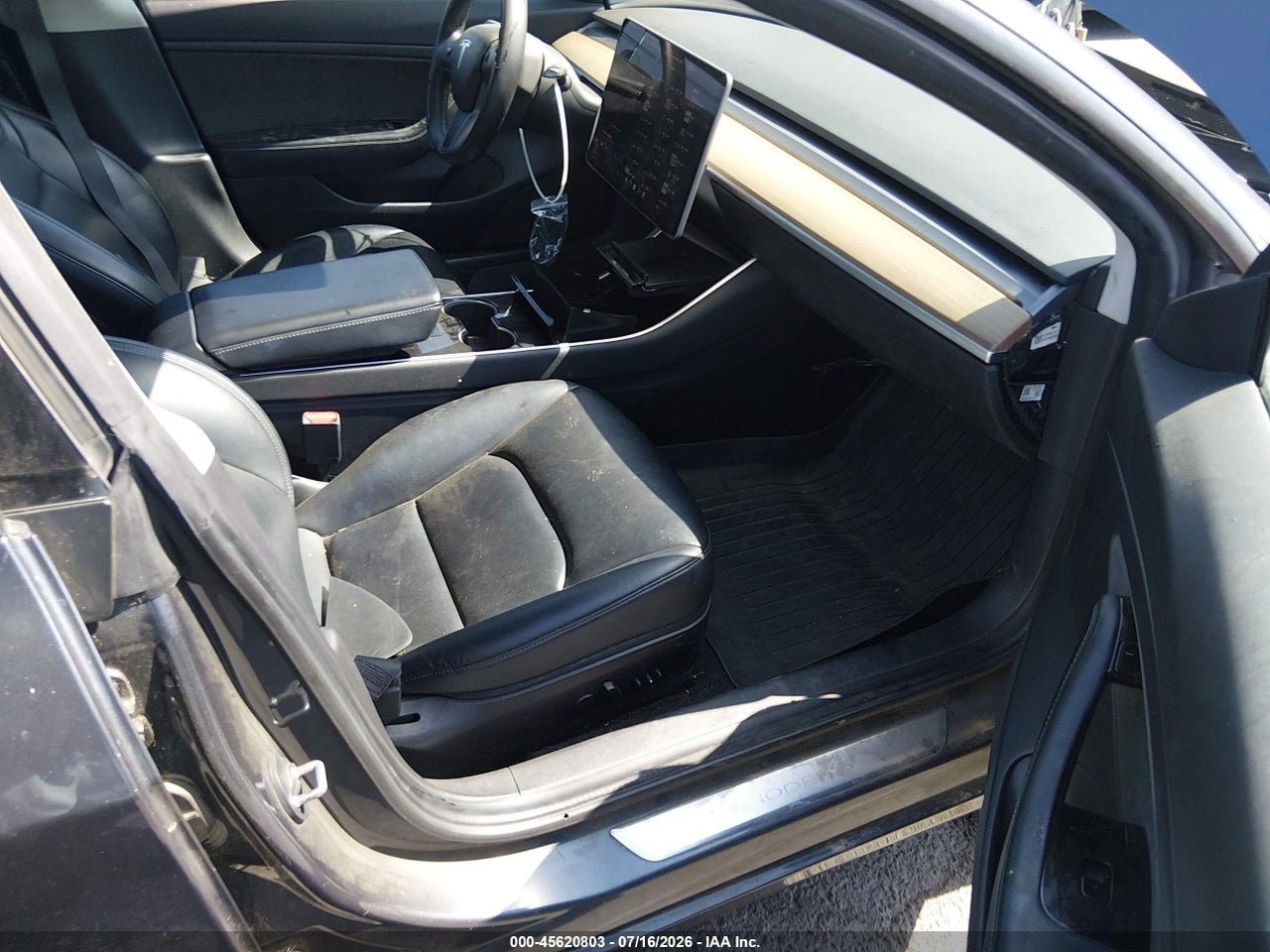 2020 TESLA MODEL 3 STANDARD RANGE PLUS REAR-WHEEL DRIVE/STANDARD RANGE REAR-WHEEL DRIVE · 5/11
