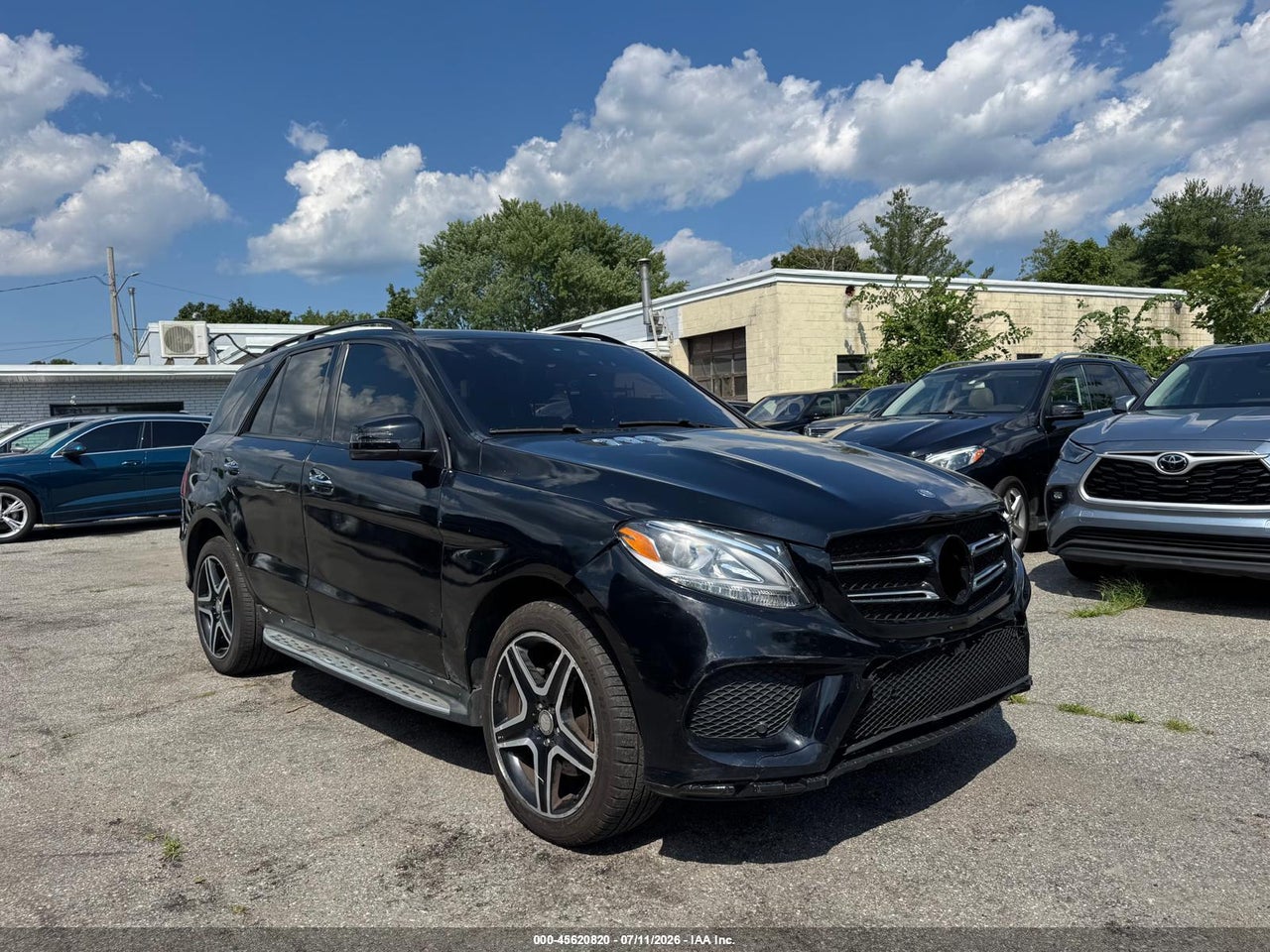 4JGDA5HB1HA****** · 2017 MERCEDES-BENZ GLE 350 4MATIC