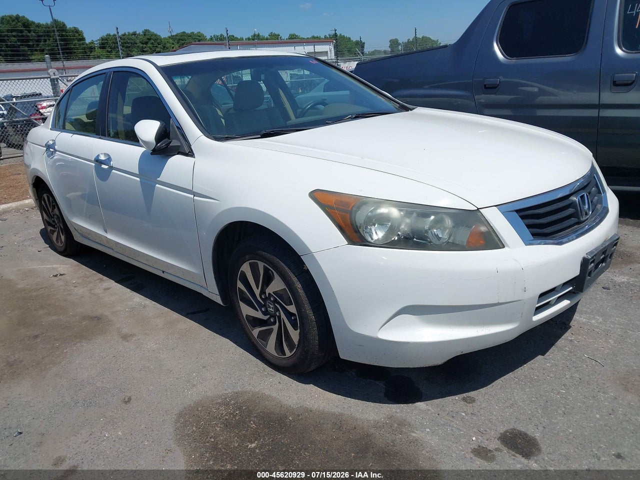 1HGCP2F84AA****** · 2010 HONDA ACCORD 2.4 EX-L