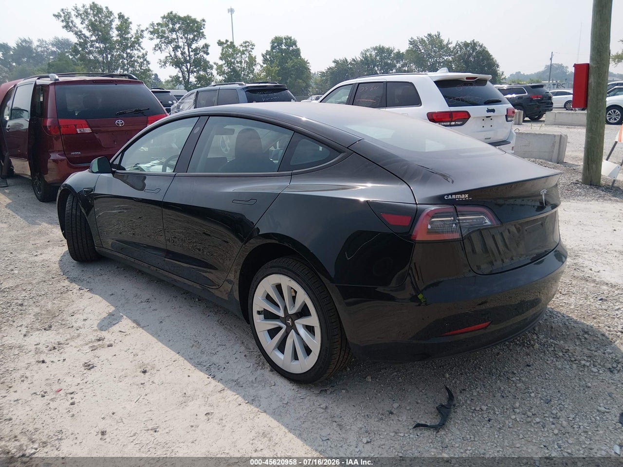 2022 TESLA MODEL 3 REAR-WHEEL DRIVE · 3/10